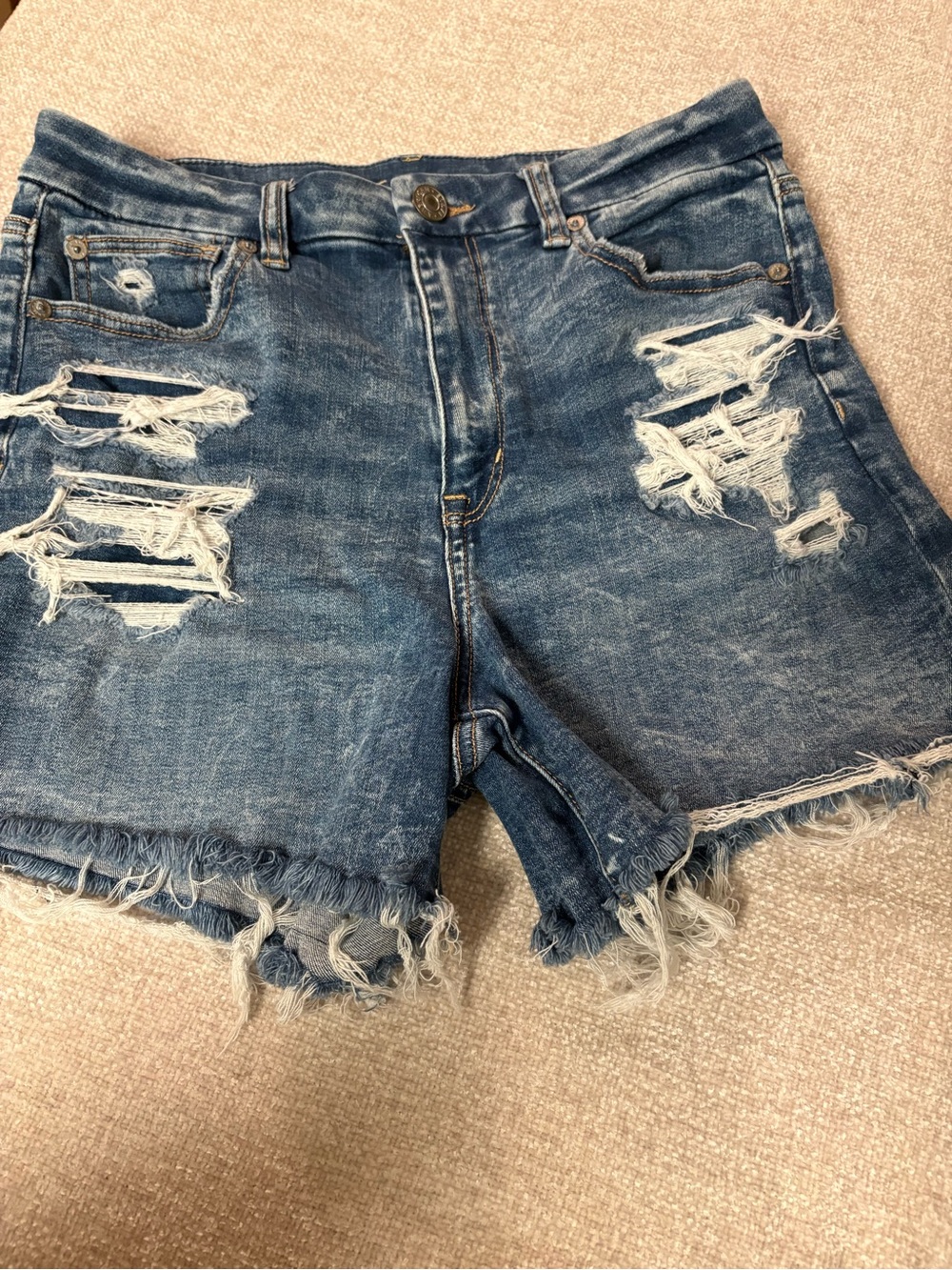 Women’s AE Curvy Hi-Rise Shortie Distressed Blue Denim Size 8